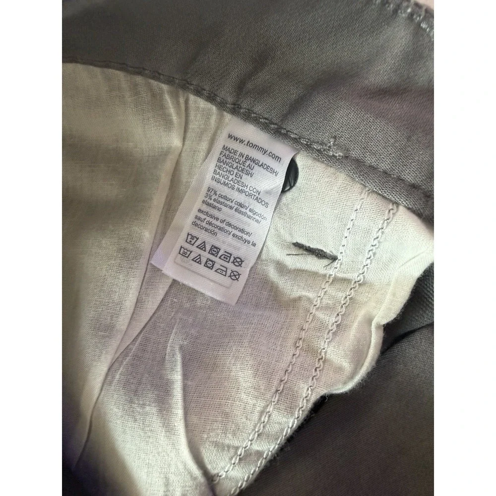 Tommy Hilfiger Mens Size 38X30 Pants Flex Slim Straight Performance Grey